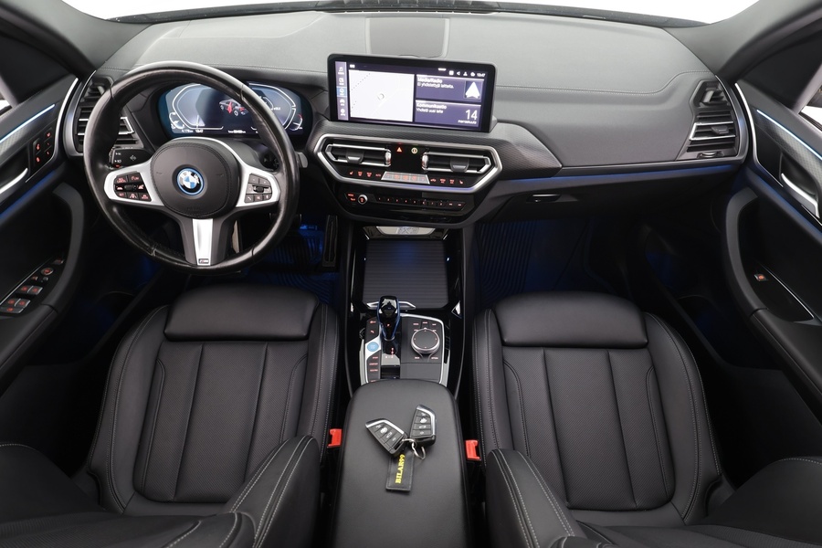 BMW iX3 vaihtoauto