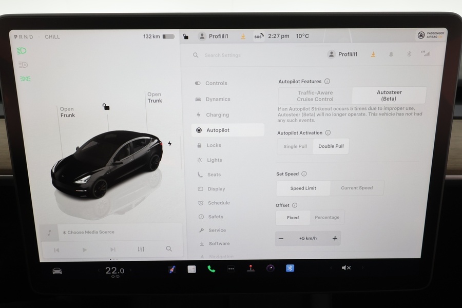 Tesla Model 3 vaihtoauto
