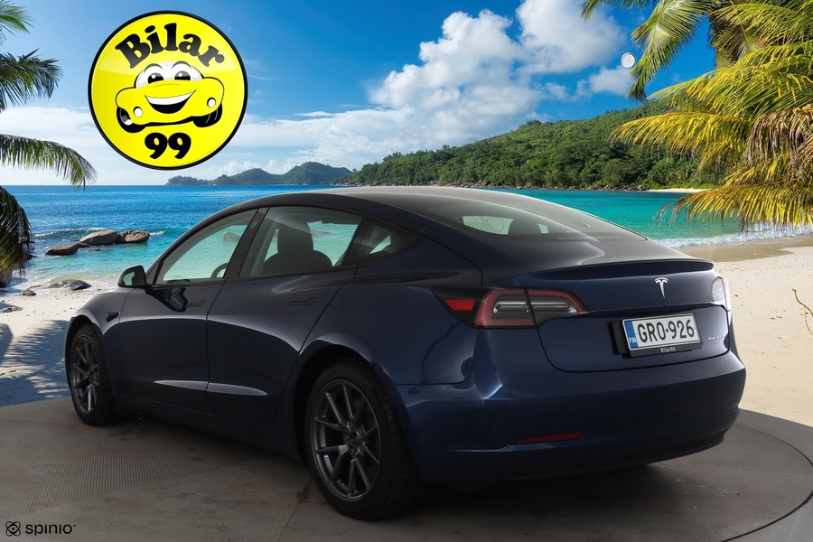 Tesla Model 3 vaihtoauto