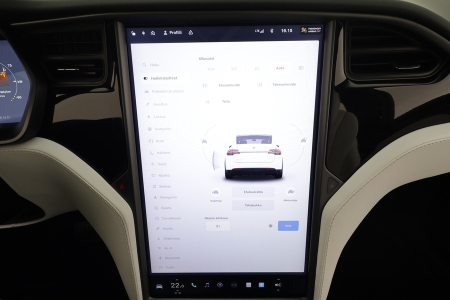 Tesla Model X vaihtoauto