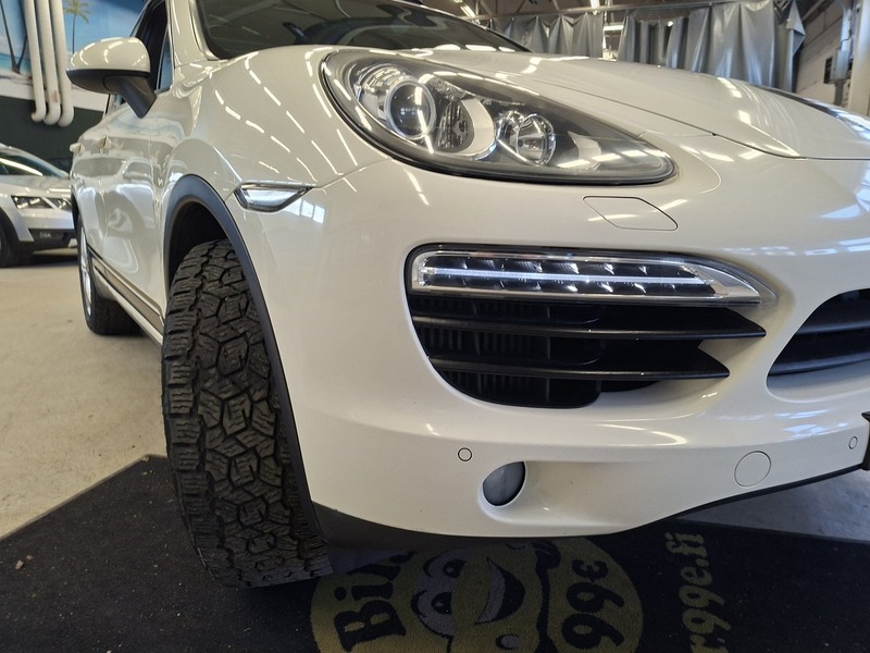 Porsche Cayenne vaihtoauto