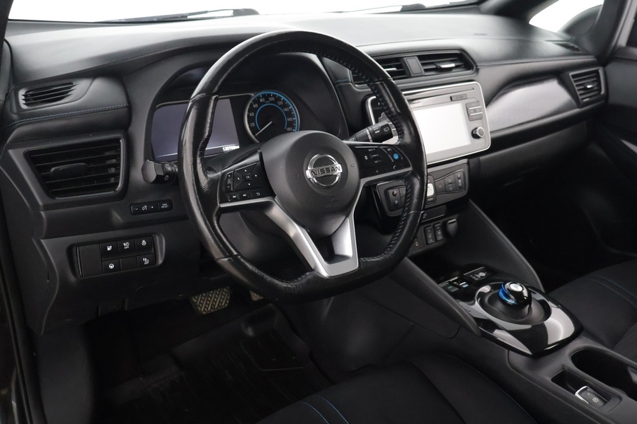 Nissan Leaf vaihtoauto