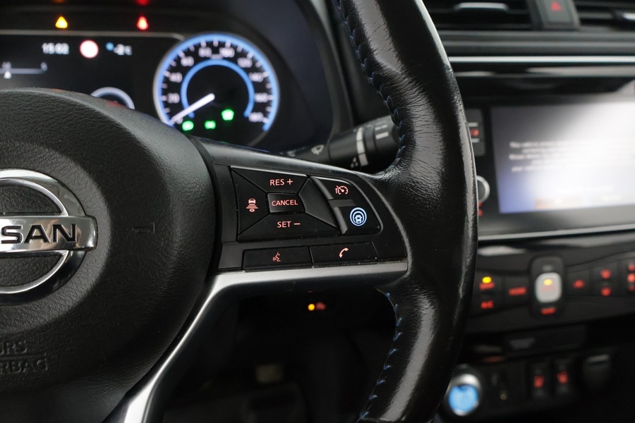 Nissan Leaf vaihtoauto