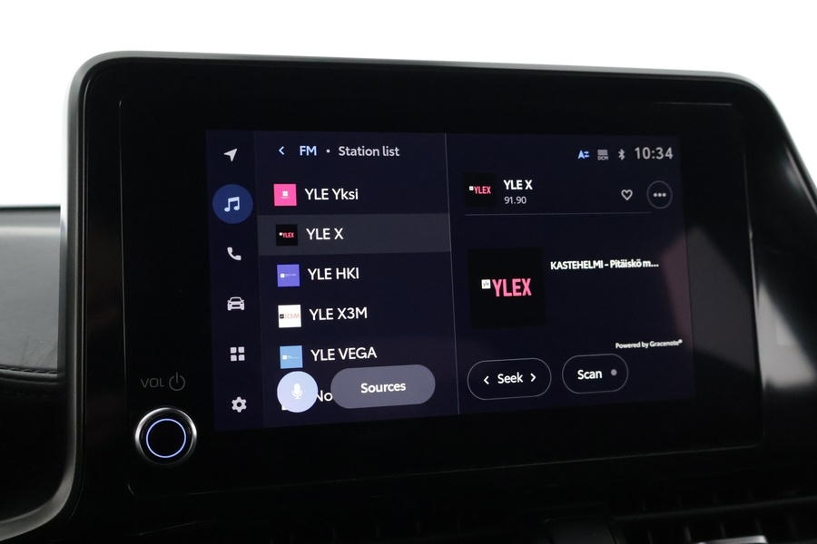 Toyota C-HR vaihtoauto