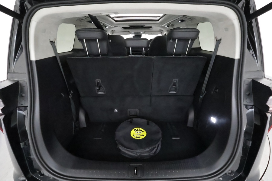 Maxus MIFA 9 vaihtoauto