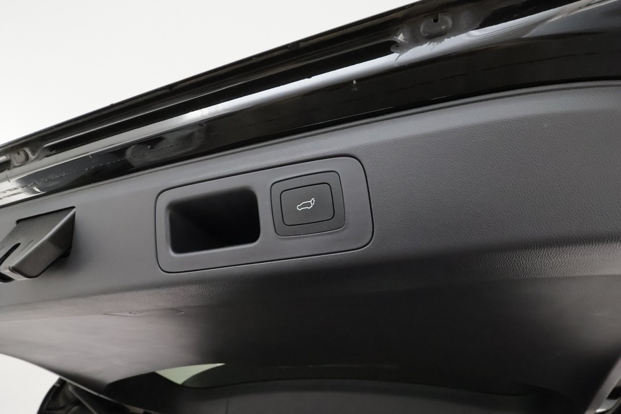 Maxus MIFA 9 vaihtoauto