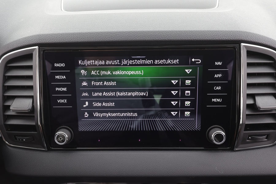 Skoda Karoq vaihtoauto