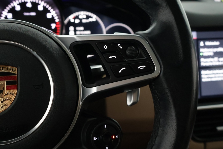 Porsche Cayenne vaihtoauto