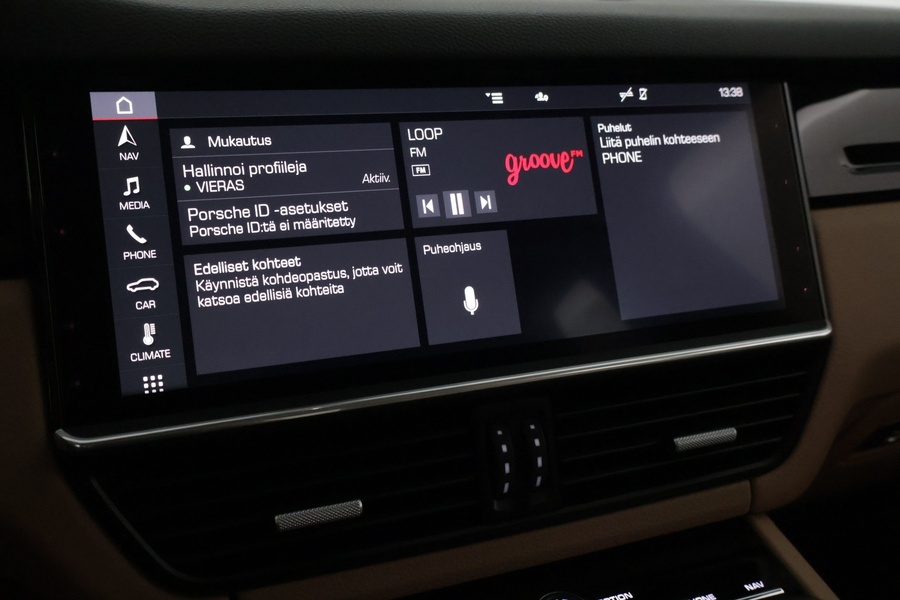 Porsche Cayenne vaihtoauto