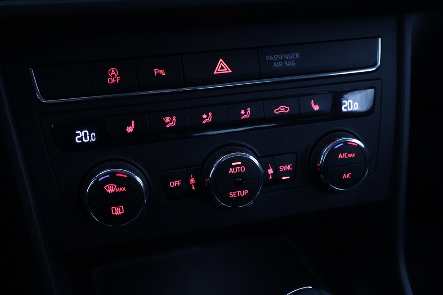 SEAT Leon vaihtoauto