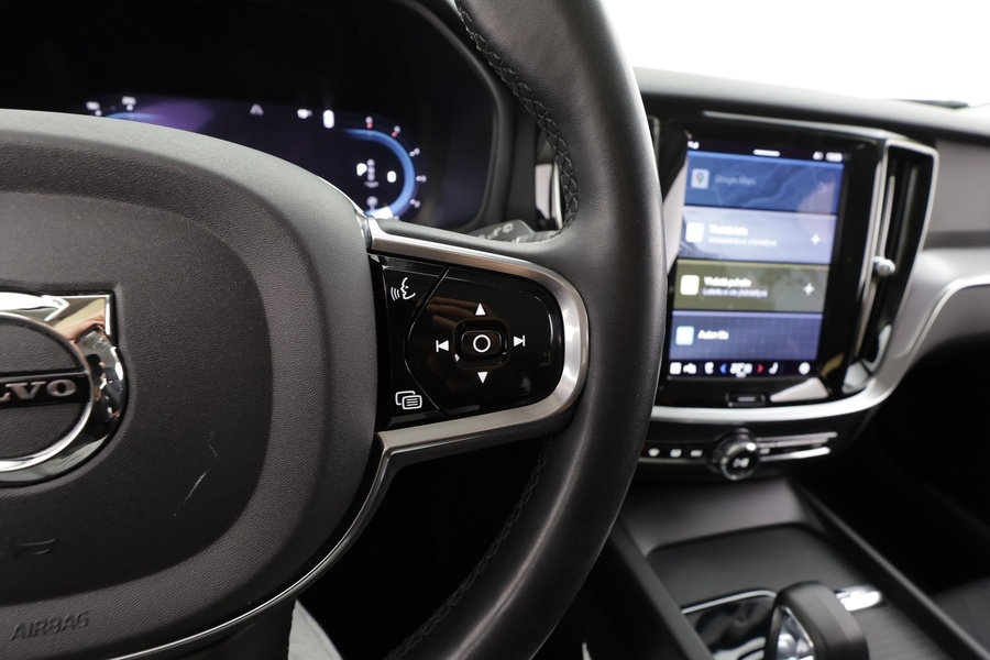 Volvo V60 Cross Country vaihtoauto