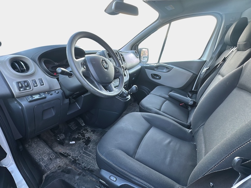 Renault Trafic vaihtoauto