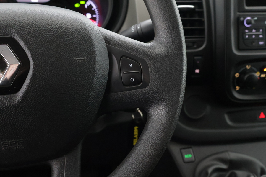 Renault Trafic vaihtoauto