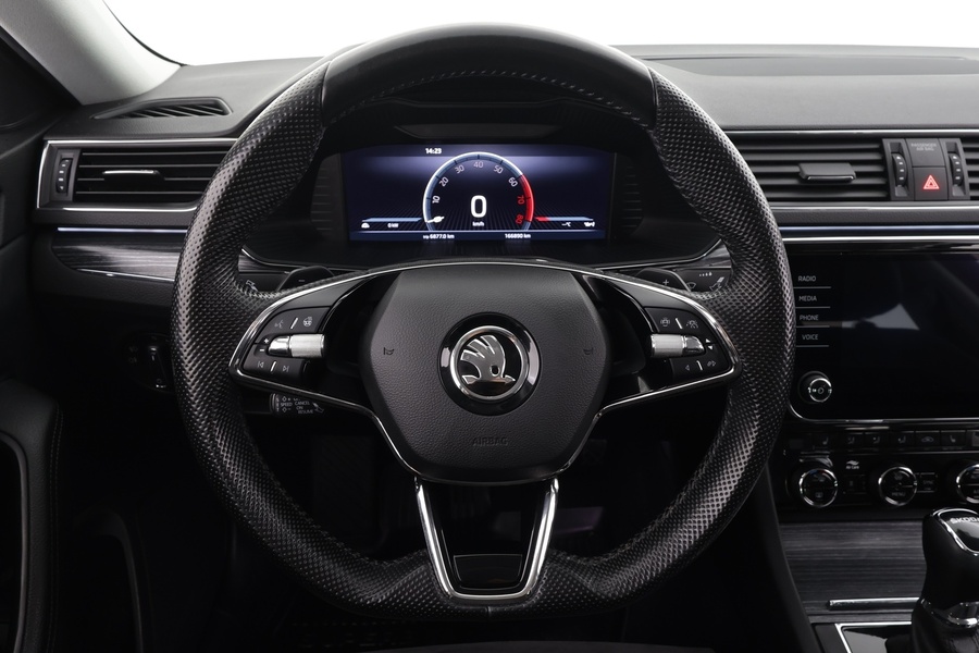 Skoda Superb vaihtoauto