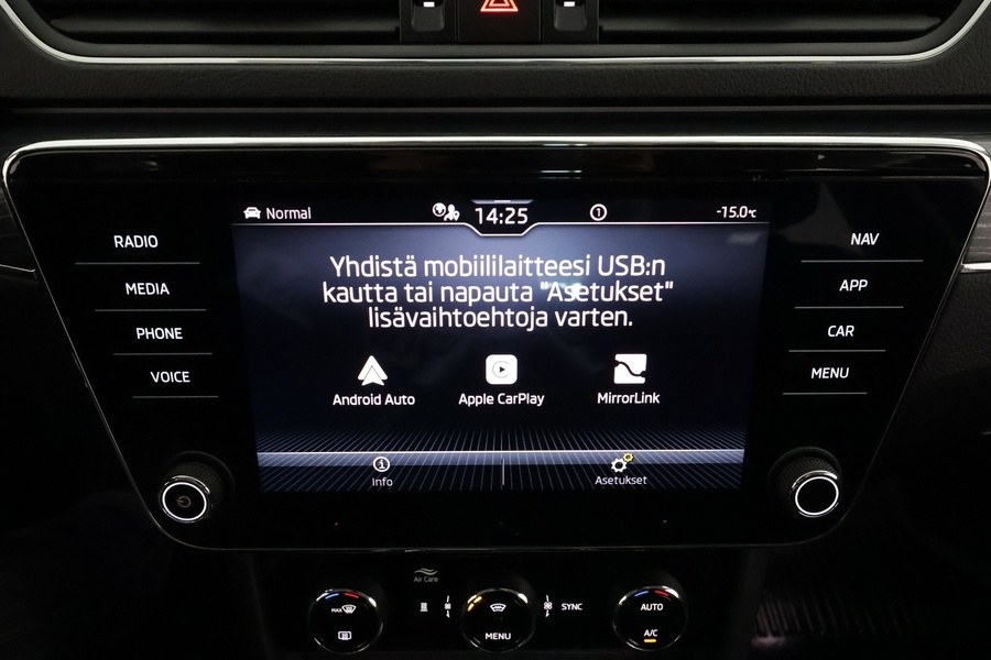 Skoda Superb vaihtoauto