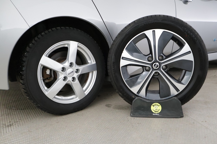 Nissan Leaf vaihtoauto