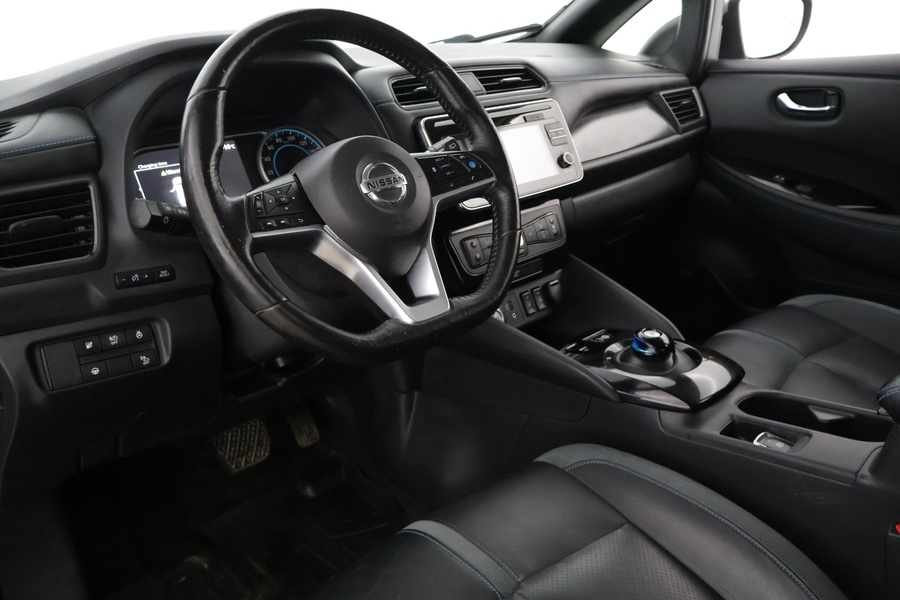 Nissan Leaf vaihtoauto