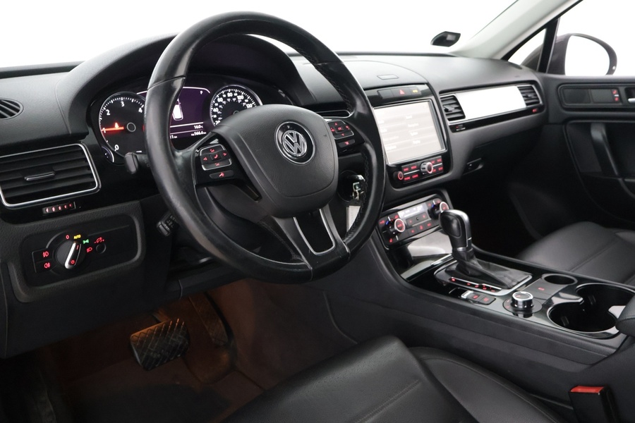 Volkswagen Touareg vaihtoauto