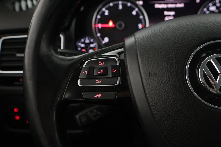 Volkswagen Touareg vaihtoauto