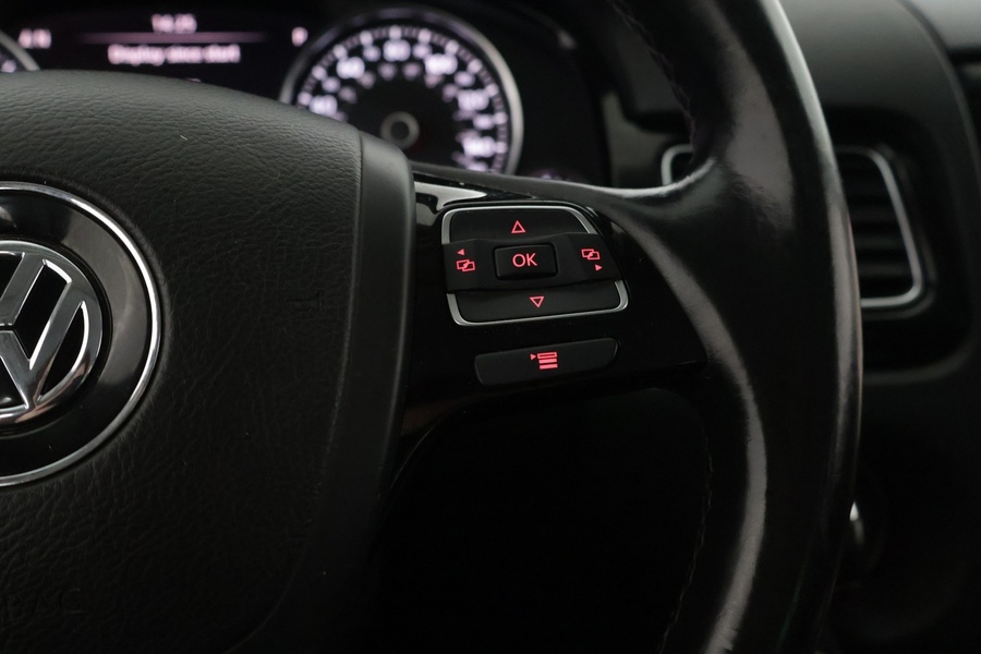 Volkswagen Touareg vaihtoauto