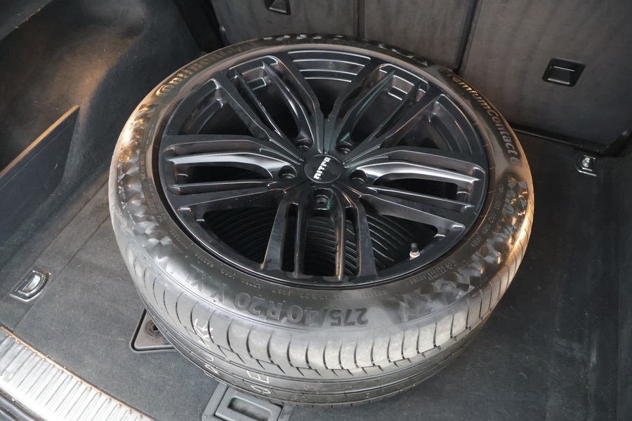 Volkswagen Touareg vaihtoauto