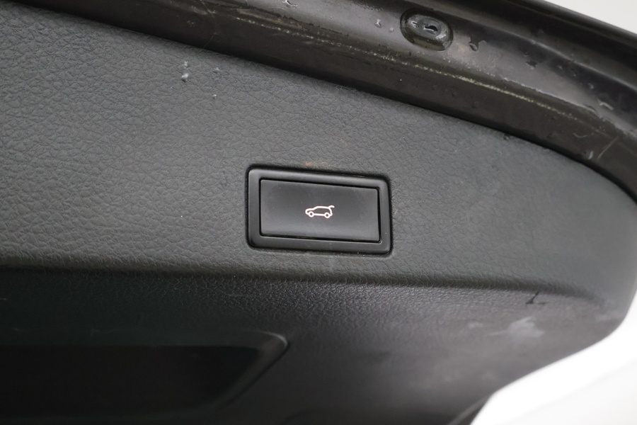 Volkswagen Touareg vaihtoauto