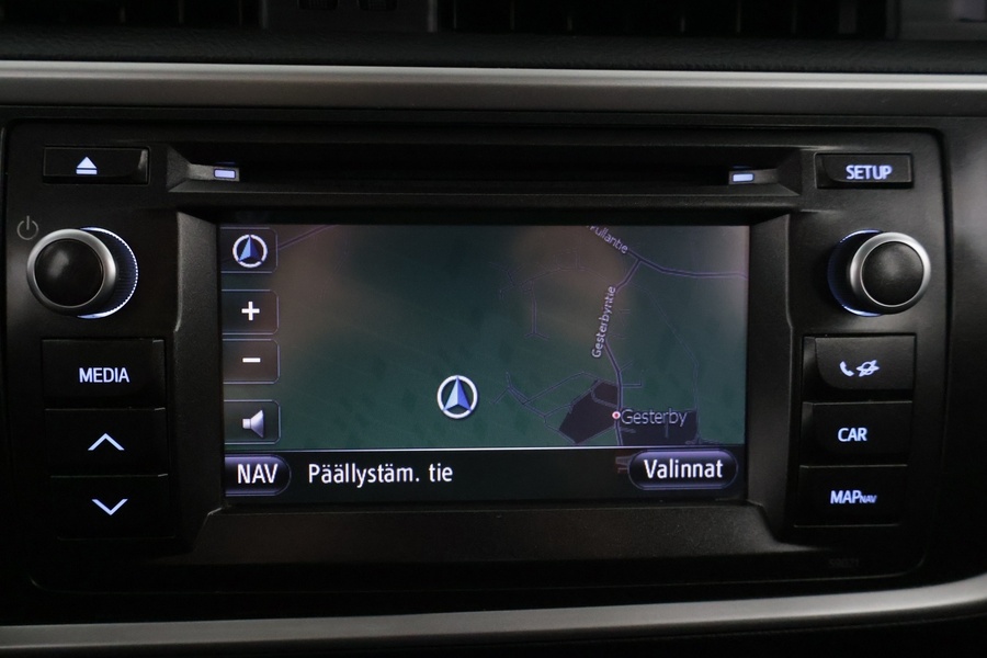 Toyota Auris vaihtoauto