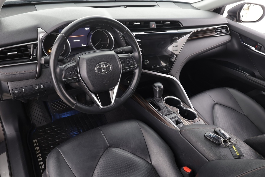 Toyota Camry vaihtoauto