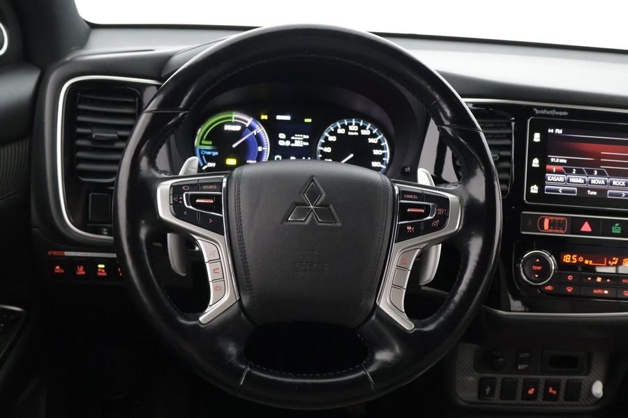 Mitsubishi Outlander vaihtoauto