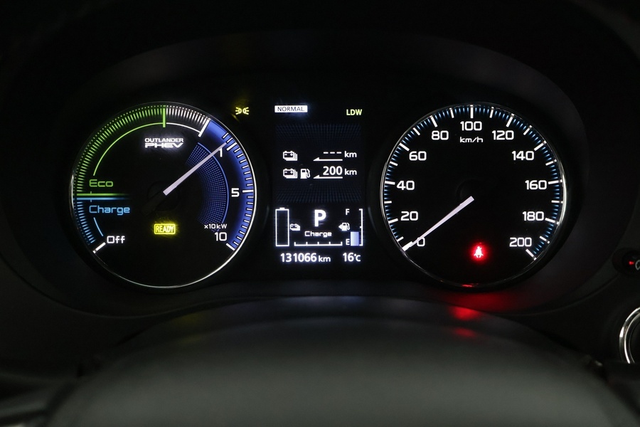 Mitsubishi Outlander vaihtoauto