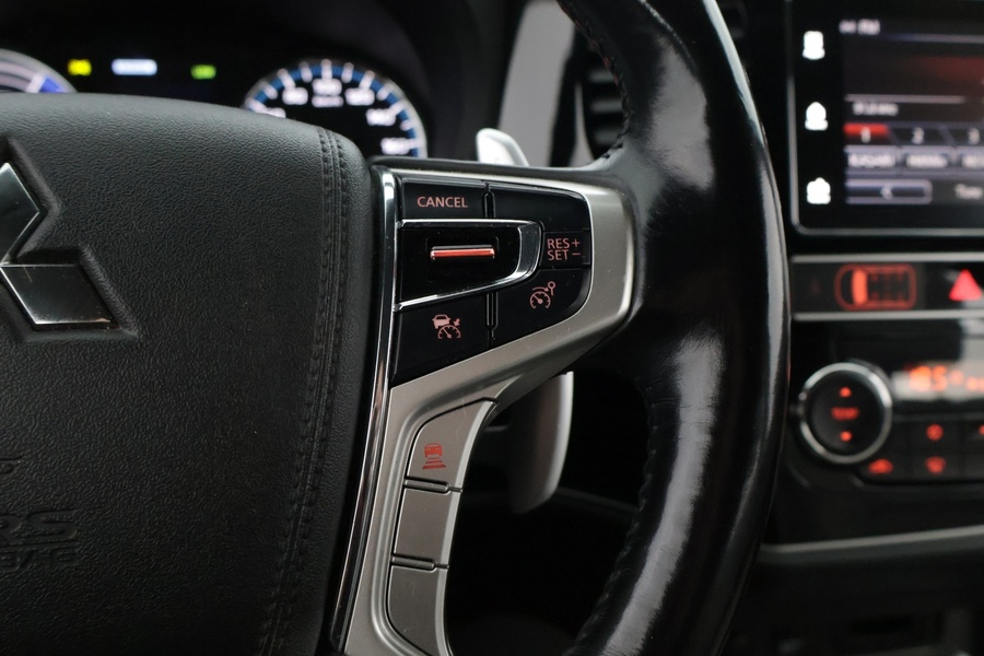 Mitsubishi Outlander vaihtoauto