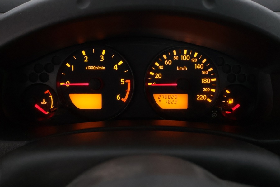 Nissan Navara vaihtoauto