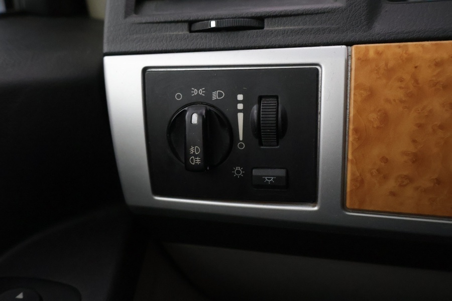 Chrysler Voyager vaihtoauto