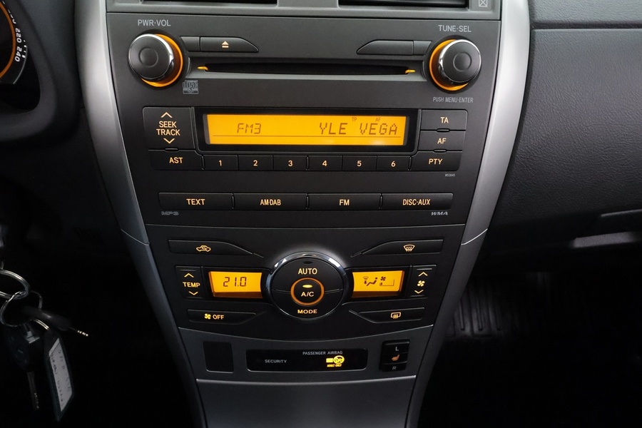 Toyota Corolla vaihtoauto