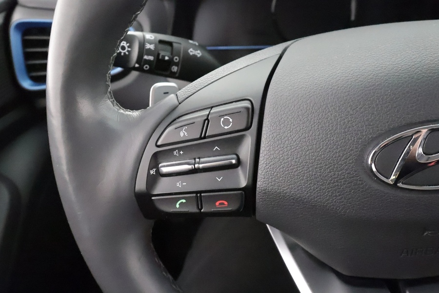 Hyundai IONIQ plug-in vaihtoauto