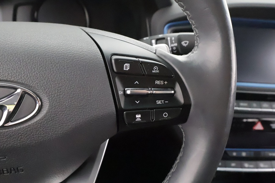 Hyundai IONIQ plug-in vaihtoauto