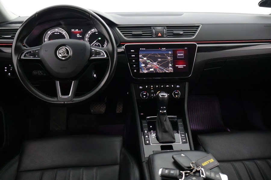 Skoda Superb vaihtoauto