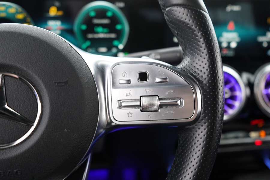 Mercedes-Benz EQB vaihtoauto