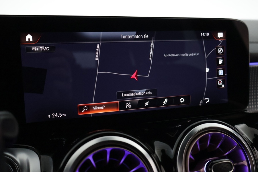 Mercedes-Benz EQB vaihtoauto