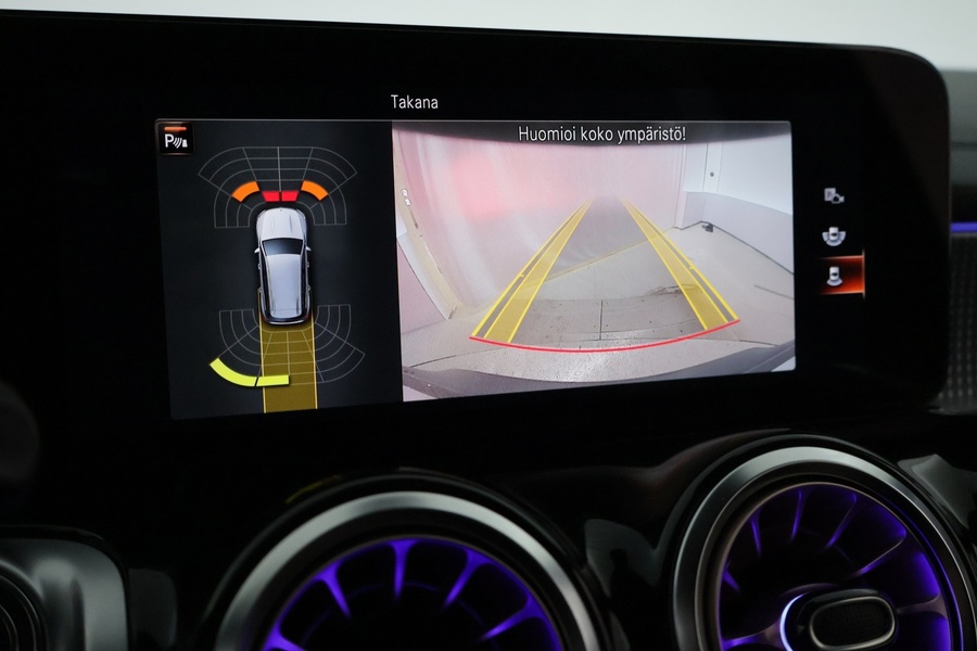 Mercedes-Benz EQB vaihtoauto