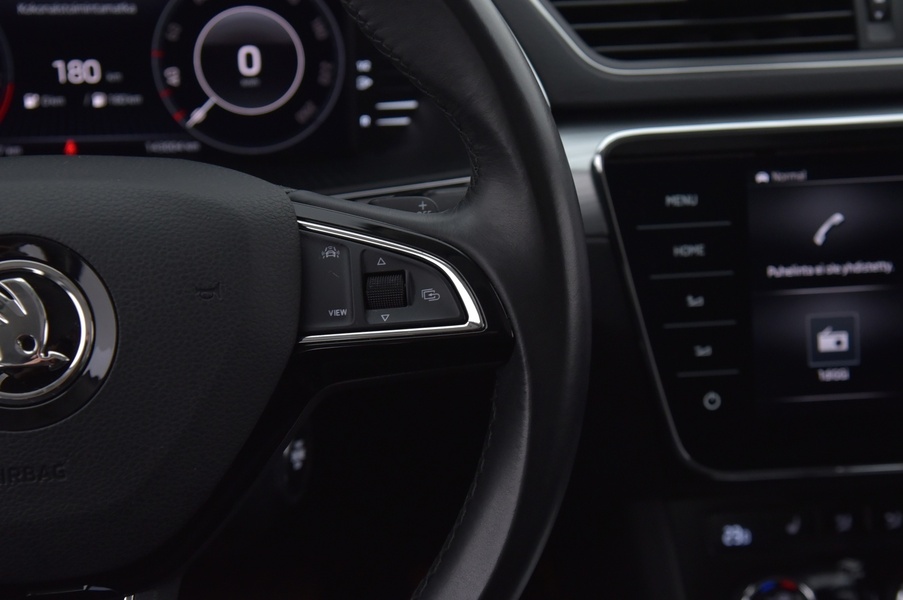 Skoda Superb vaihtoauto