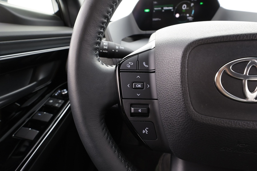 Toyota bZ4X vaihtoauto