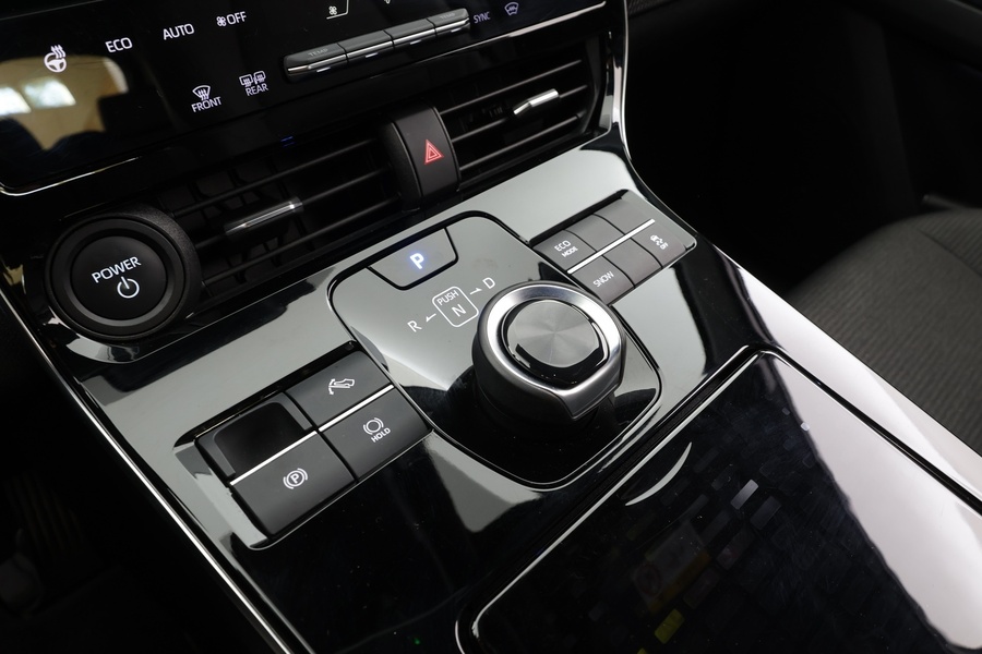 Toyota bZ4X vaihtoauto