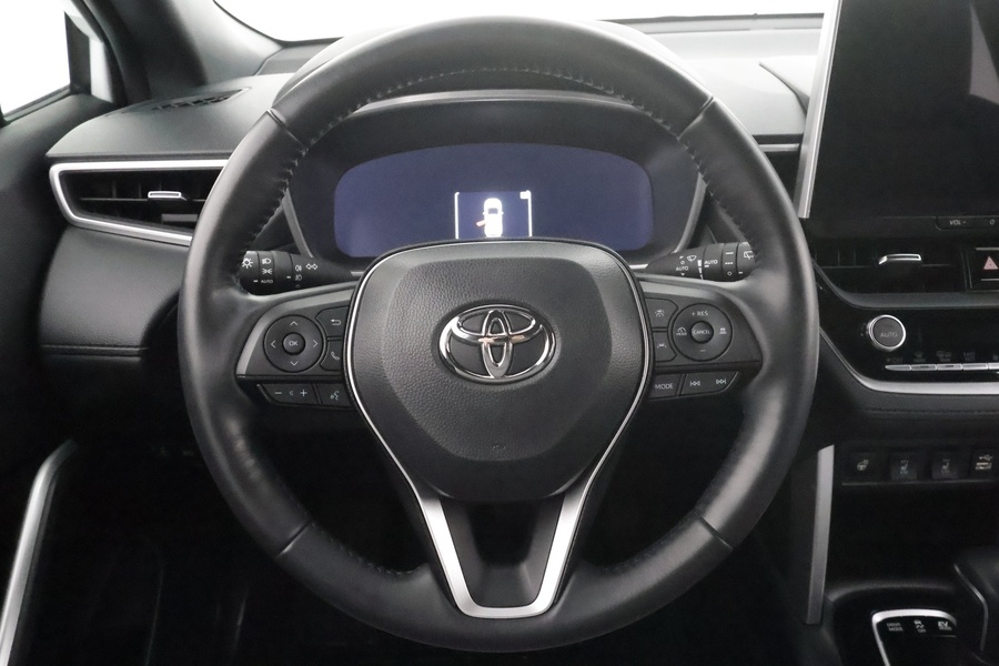 Toyota Corolla Cross vaihtoauto