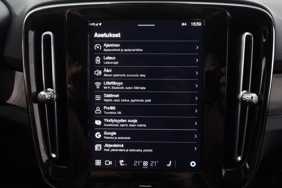 Volvo C40 vaihtoauto