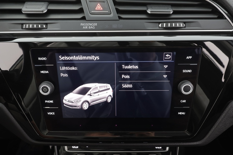 Volkswagen Touran vaihtoauto