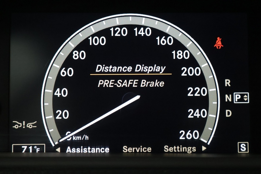 Mercedes-Benz CL vaihtoauto