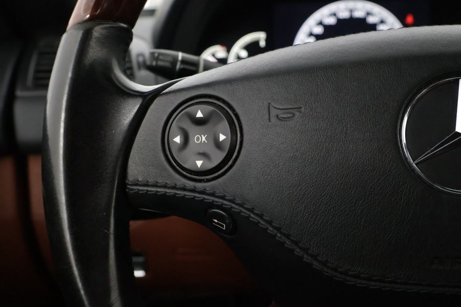 Mercedes-Benz CL vaihtoauto