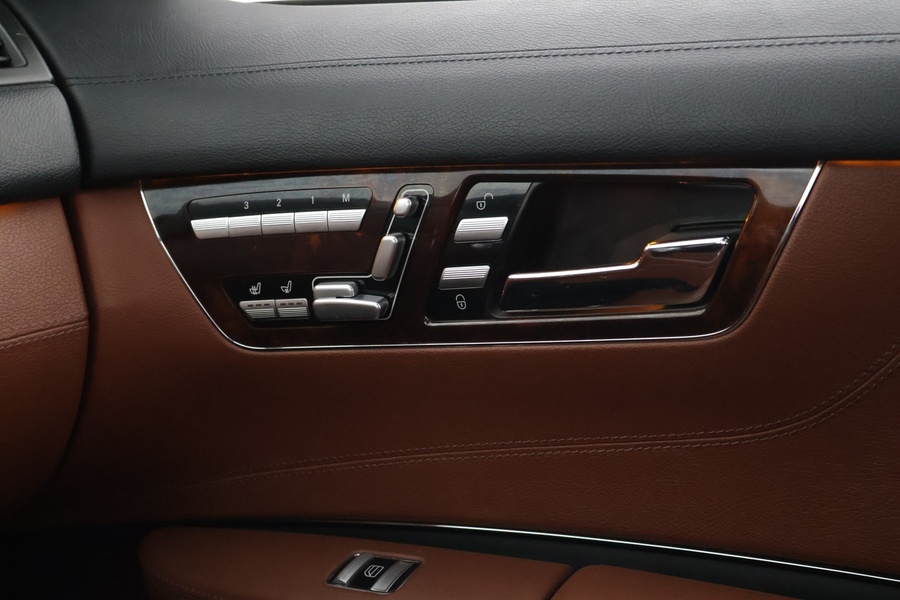 Mercedes-Benz CL vaihtoauto