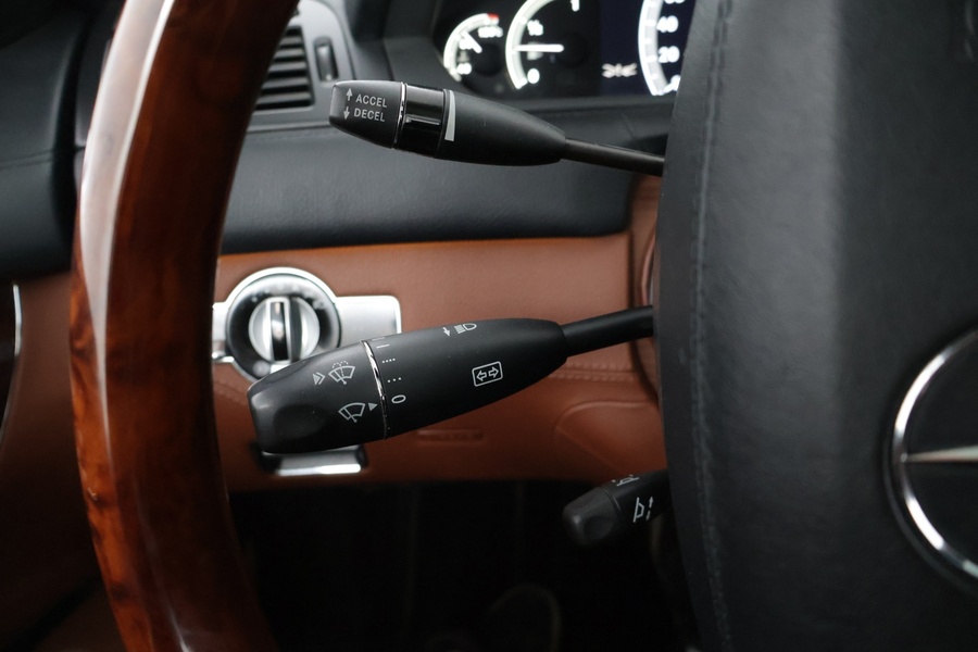 Mercedes-Benz CL vaihtoauto